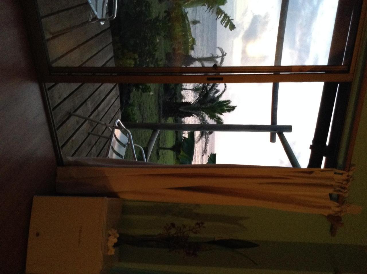 Mahia Hotel & Resto Hanga Roa Bagian luar foto
